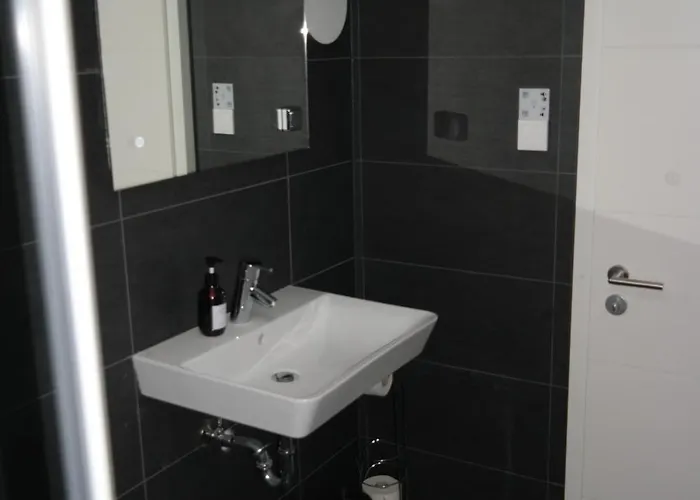 Blauer Stein 7a Doppelzimmer 01 - 2 Betten Pulheim